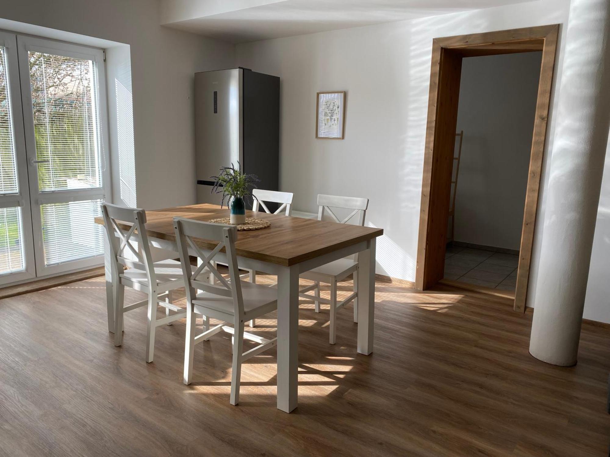 Statek U Krizu Apartment Stare Sedliste Bagian luar foto